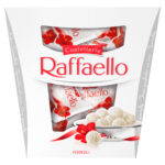 RAFFAELLO COCONUT AND ALMOND PRALINES GIFT BOX 23 PIECES 230G